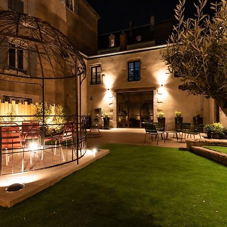 Le Cosy Chic . Proche Gare . Centre-Ville Macon . Neuf . Climatisation . Design . Wifi . Exterior photo